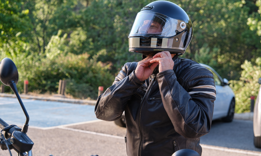 Cómo elegir el mejor casco de moto para ti